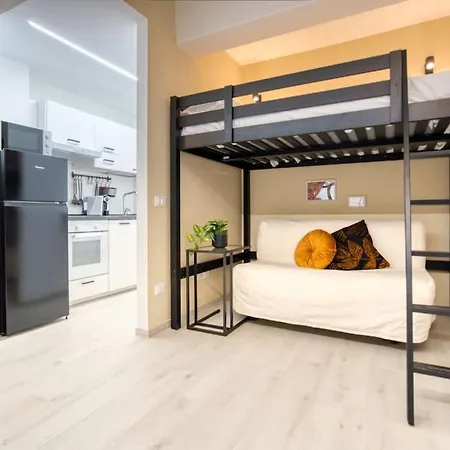Suzzani 273 - Interno A1 * Milano