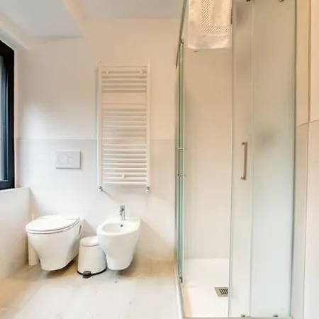 Suzzani 273 - Interno A1 * Milano
